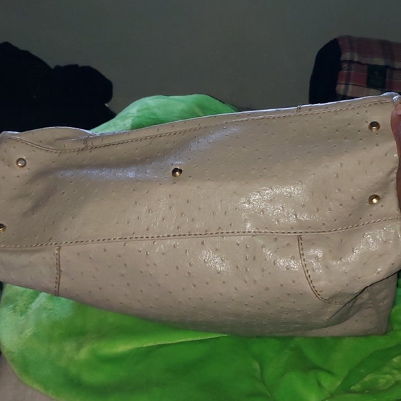 Authentic Marc Jacobs Purse - Picture 3 of 13